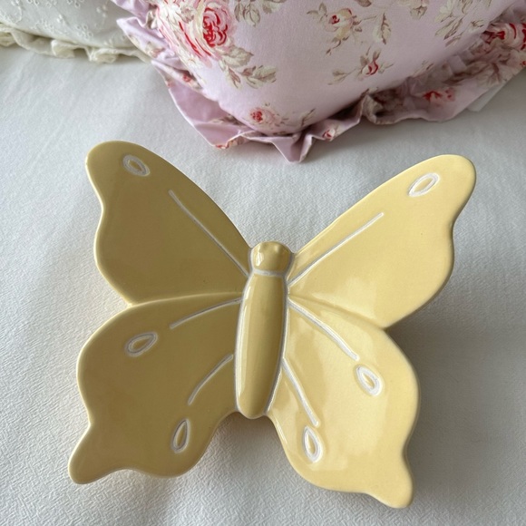 Butterfly spring decor - Picture 1 of 2